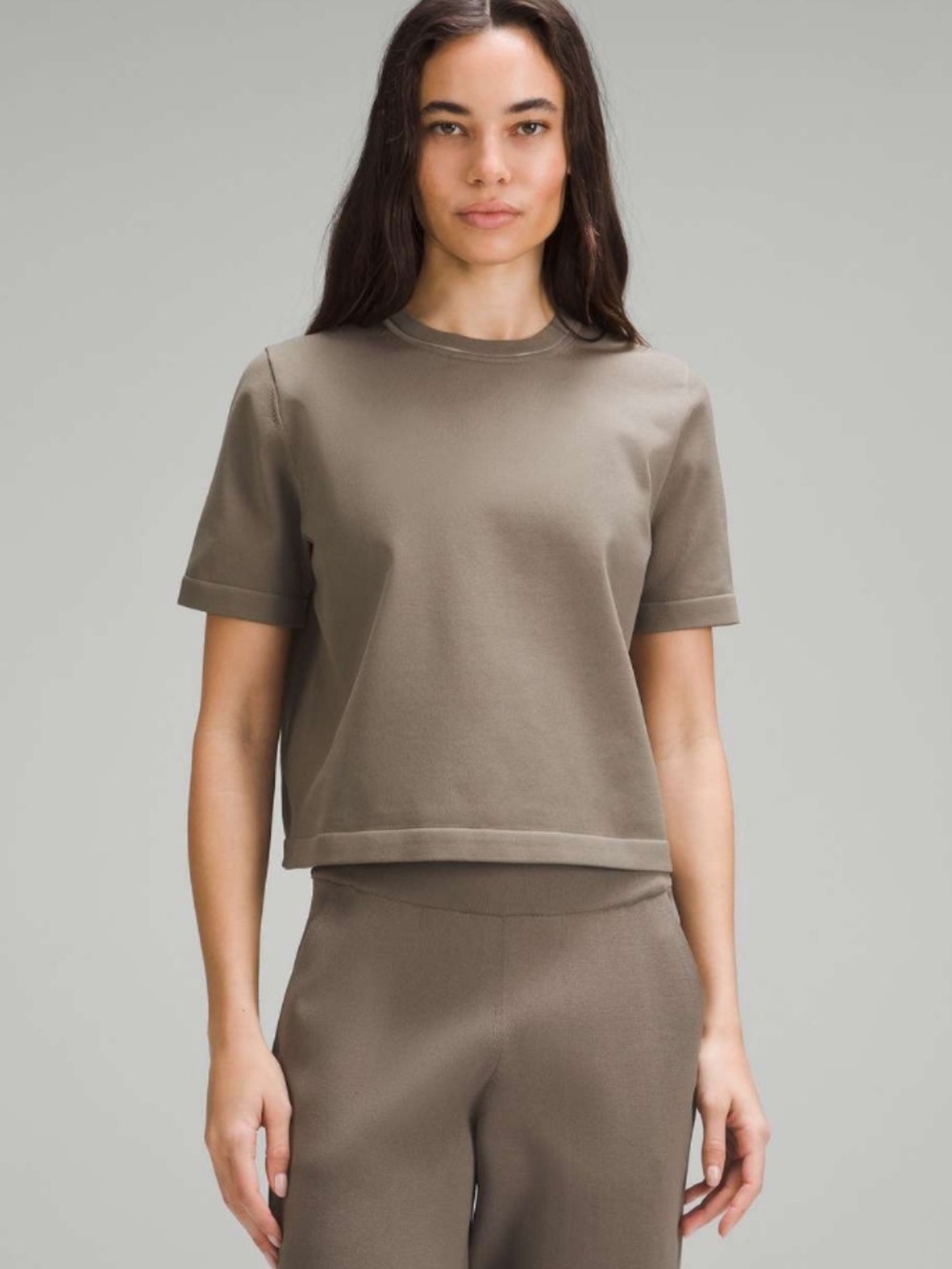 Lululemon Boxy Knit T‑Shirt in Nomad Gym Sporty Workout Yoga Neutral
